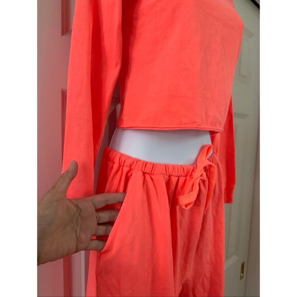 Free People Movement Hotshot Easy set -Neon coral - Picture 8 of 11